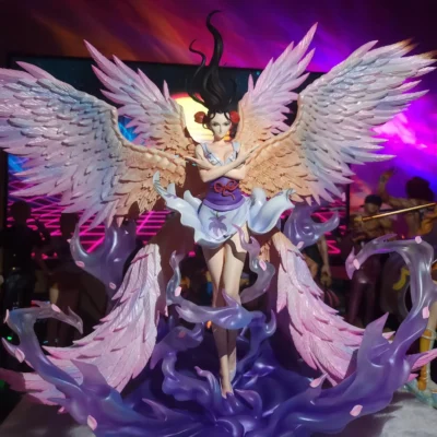 One Piece Nico Robin Six Wings Figure